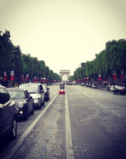 photo de la fête nationale de 14 juillet et l'état mental requis sur le blog https://medecine-et-prevention.fr/