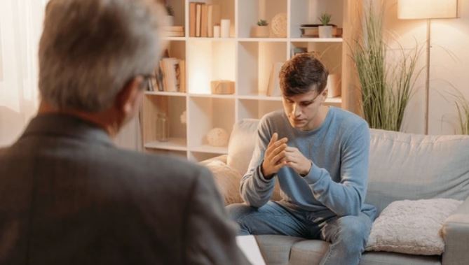 Comment reconnaître la maladie mentale d'un proche rapidement